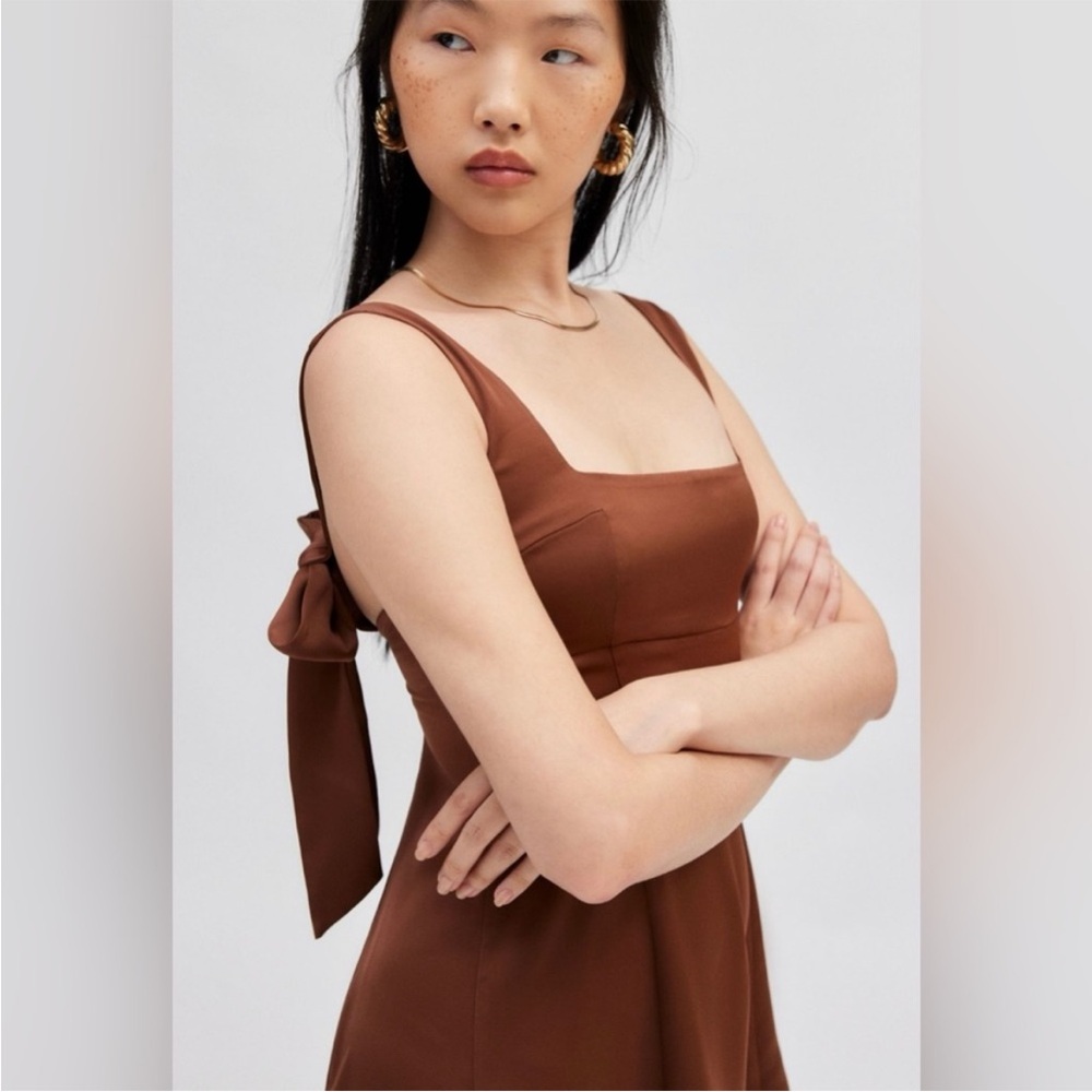 NWT Urban Outfitters Bri Double Bow Chocolate Brown Mini Dress - Picture 3 of 9